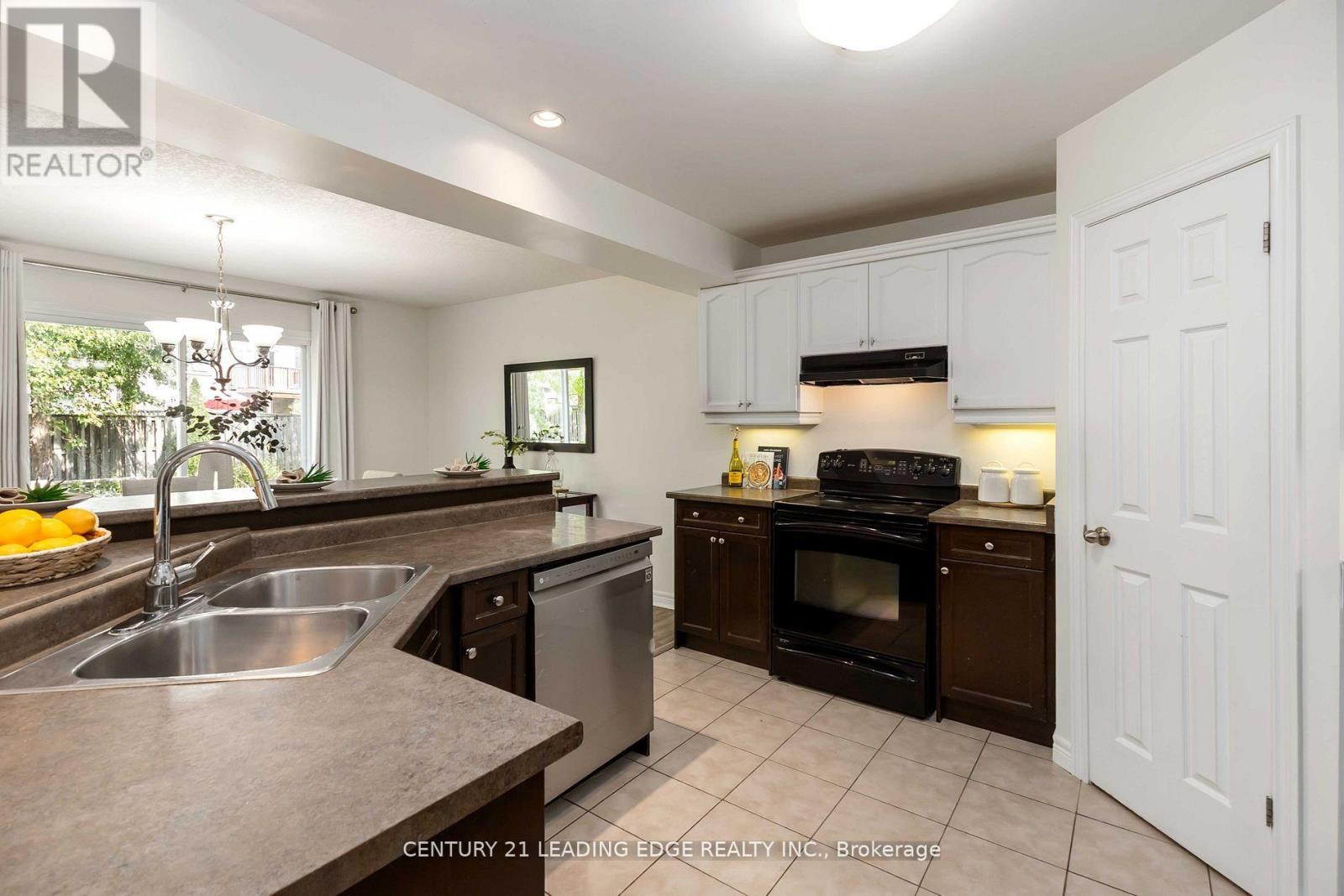 1171 Fogerty Street, London North (North C), Ontario  N5X 4P3 - Photo 24 - X12447132