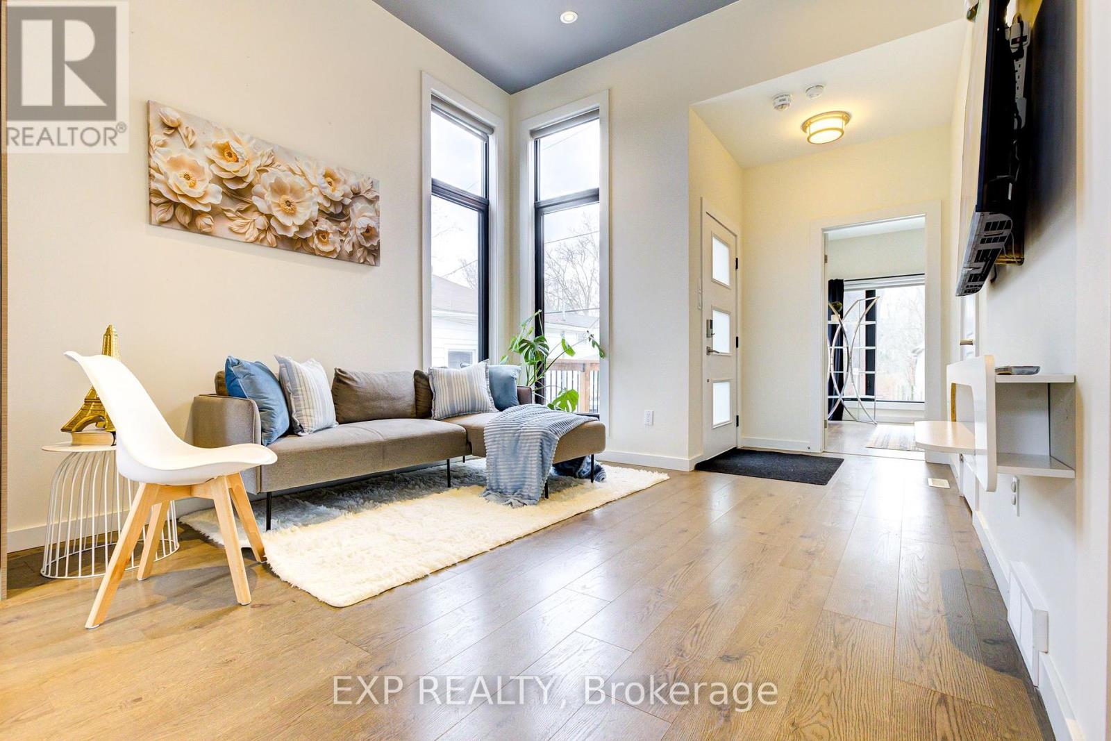 847 Stedwell Street, London East (East L), Ontario  N5Z 1L9 - Photo 11 - X12447150