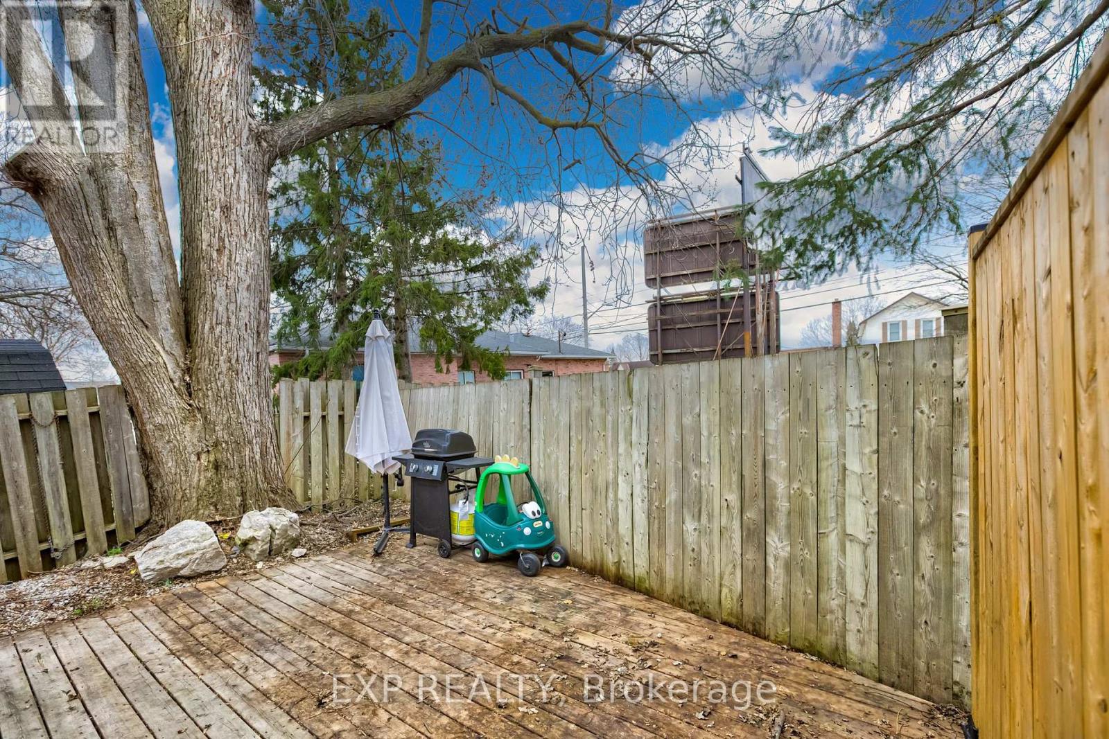 847 Stedwell Street, London East (East L), Ontario  N5Z 1L9 - Photo 44 - X12447150