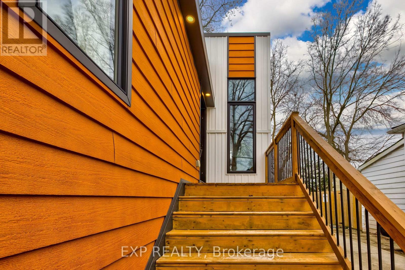 847 Stedwell Street, London East (East L), Ontario  N5Z 1L9 - Photo 8 - X12447150