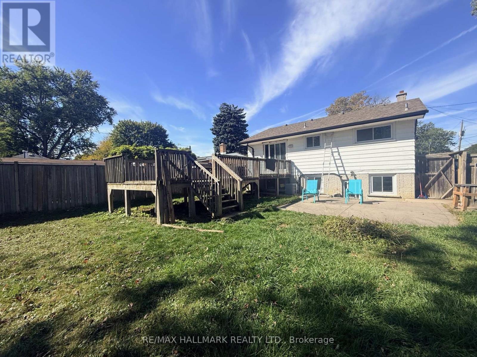 1501 Villa Maria Boulevard N, Windsor, Ontario  N9G 1W3 - Photo 2 - X12447172