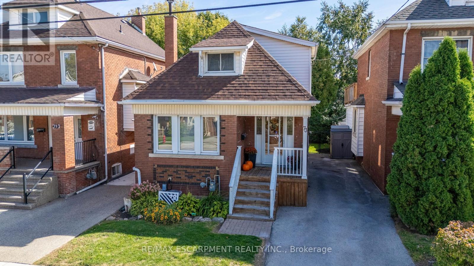 73 Kenilworth Avenue S, Hamilton (Bartonville), Ontario  L8K 2T1 - Photo 1 - X12447177