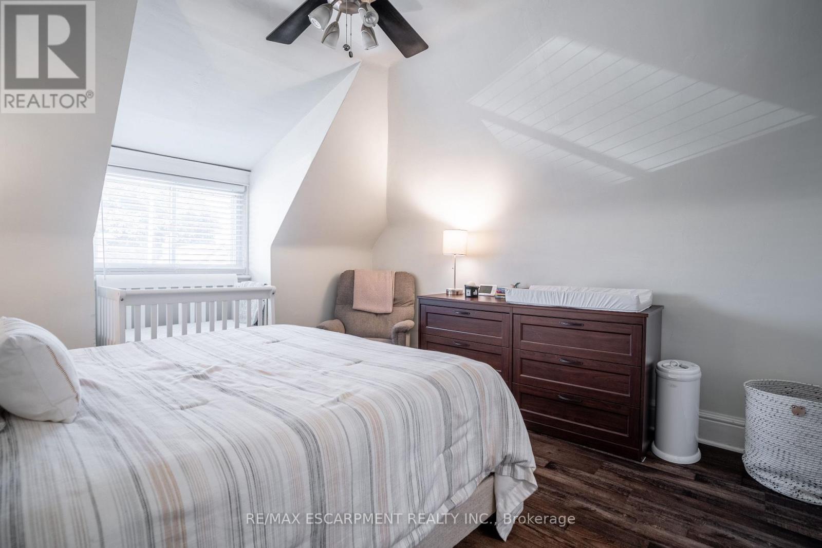 73 Kenilworth Avenue S, Hamilton (Bartonville), Ontario  L8K 2T1 - Photo 19 - X12447177