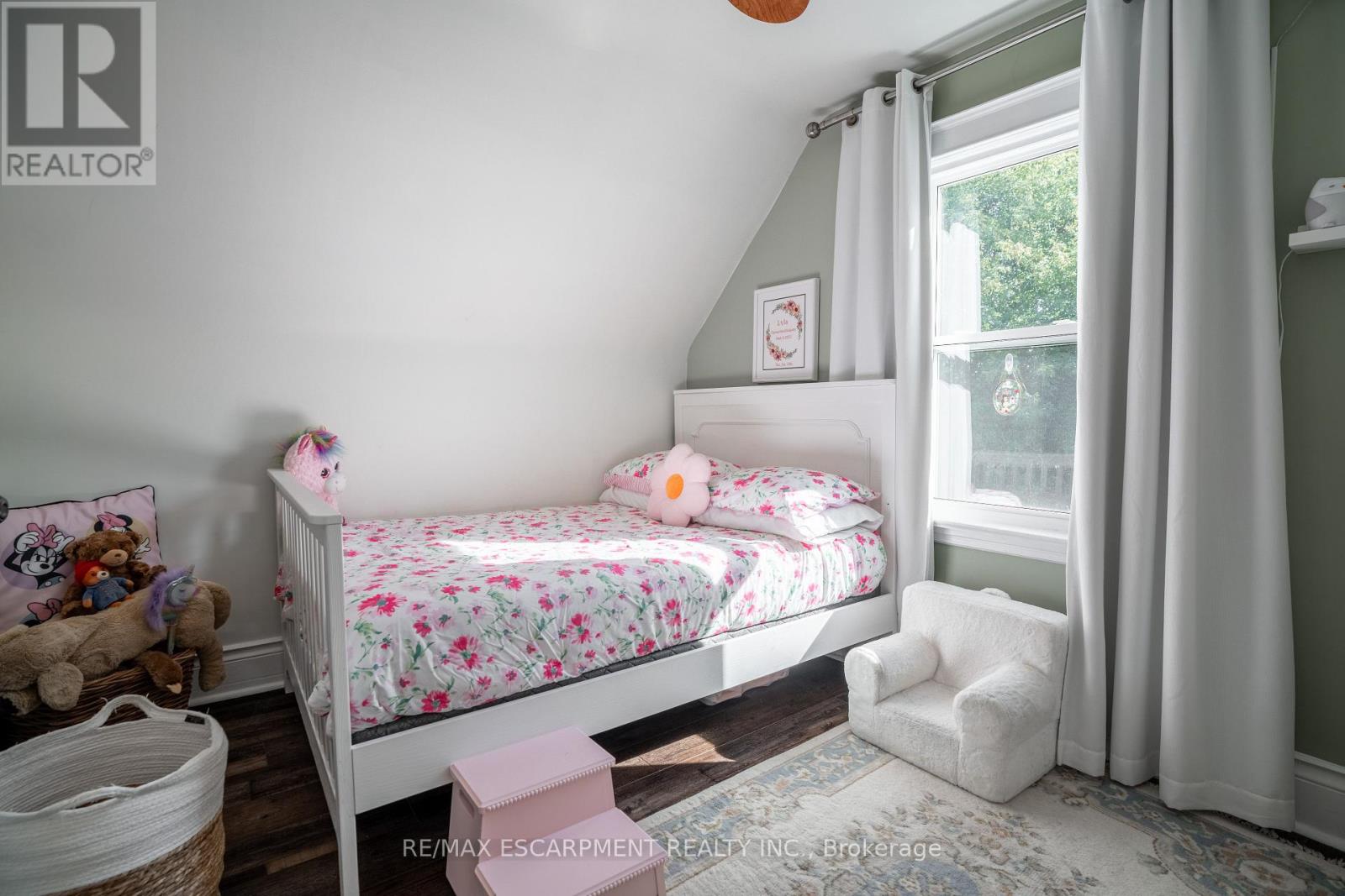 73 Kenilworth Avenue S, Hamilton (Bartonville), Ontario  L8K 2T1 - Photo 22 - X12447177