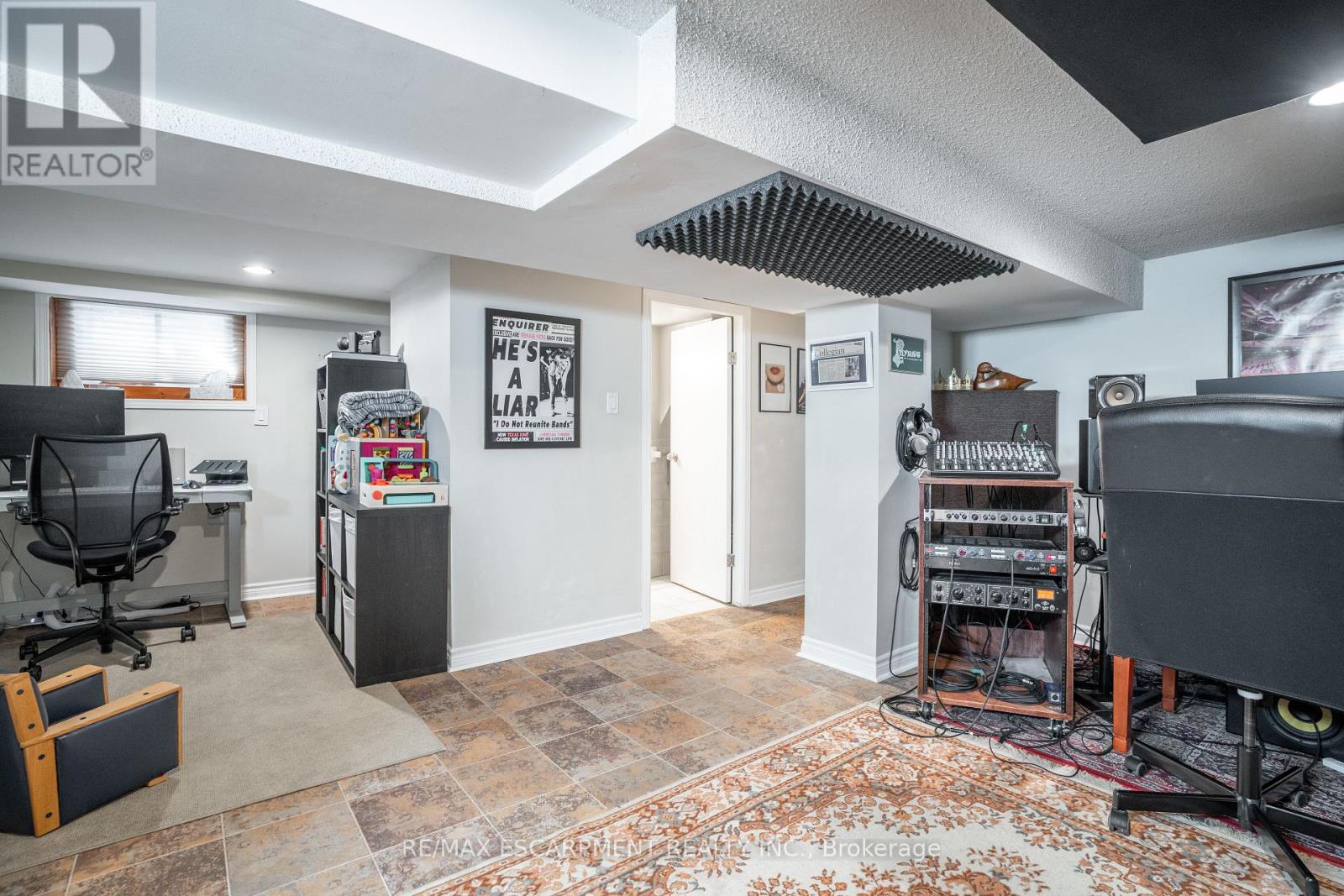 73 Kenilworth Avenue S, Hamilton (Bartonville), Ontario  L8K 2T1 - Photo 31 - X12447177