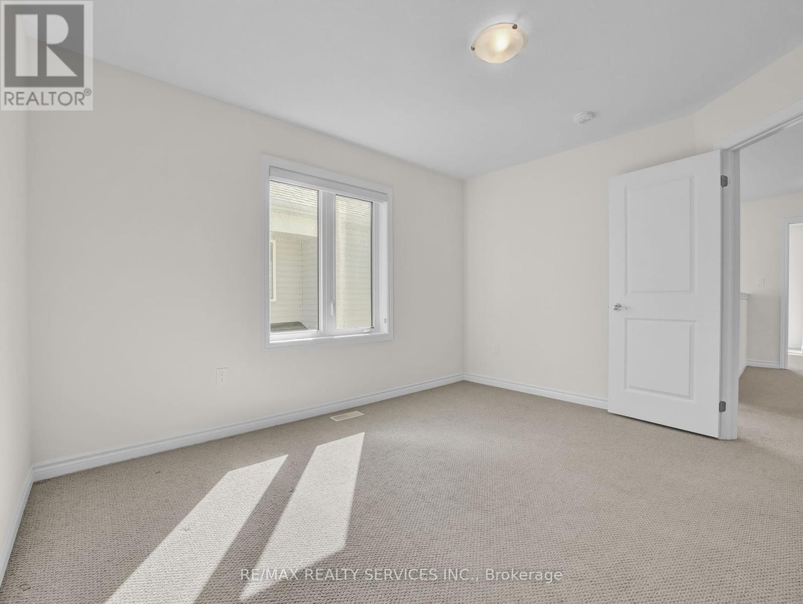 28 Ford Street, Brant (Paris), Ontario  N0E 1N0 - Photo 22 - X12447194