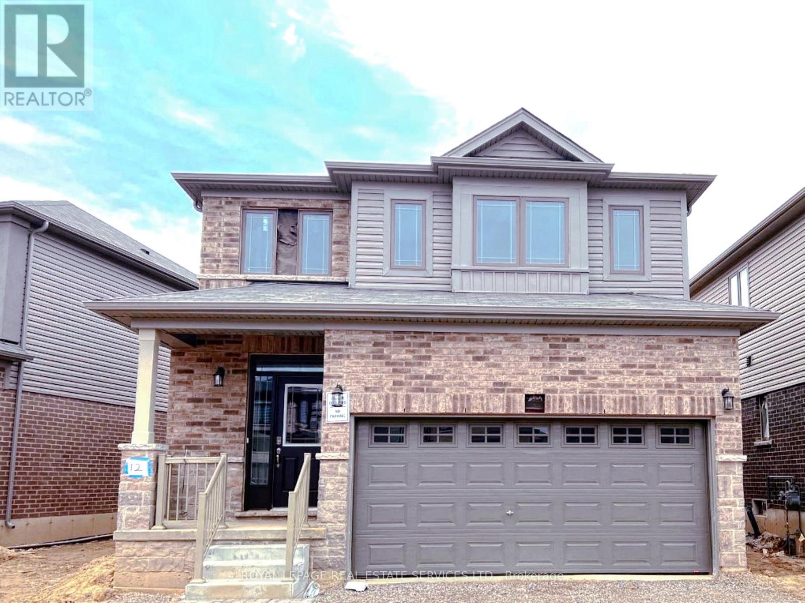 12 ELKINGTON LANE, Brantford, Ontario