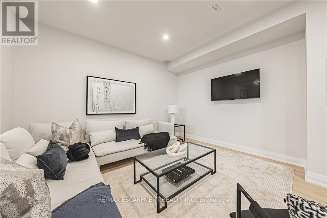 Lot 15 Kellogg Avenue, Hamilton, Ontario  L0R 1W0 - Photo 45 - X12447230