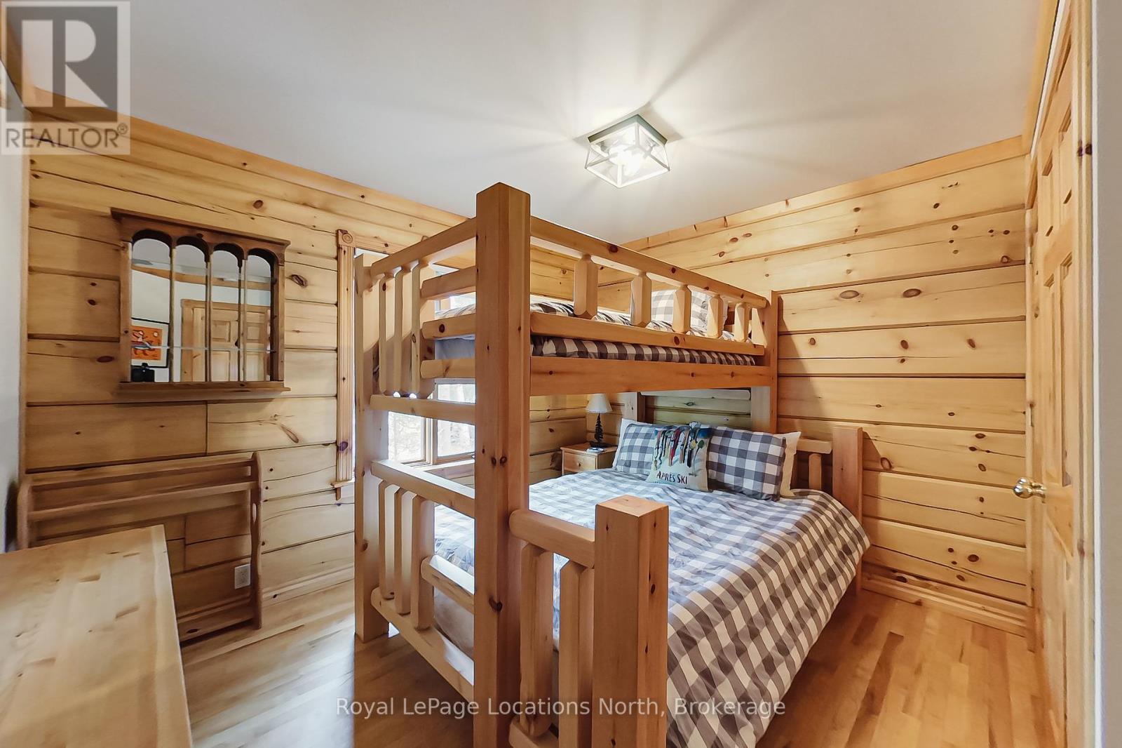 208554 26 Highway, Blue Mountains, Ontario  N0H 1J0 - Photo 19 - X12168426