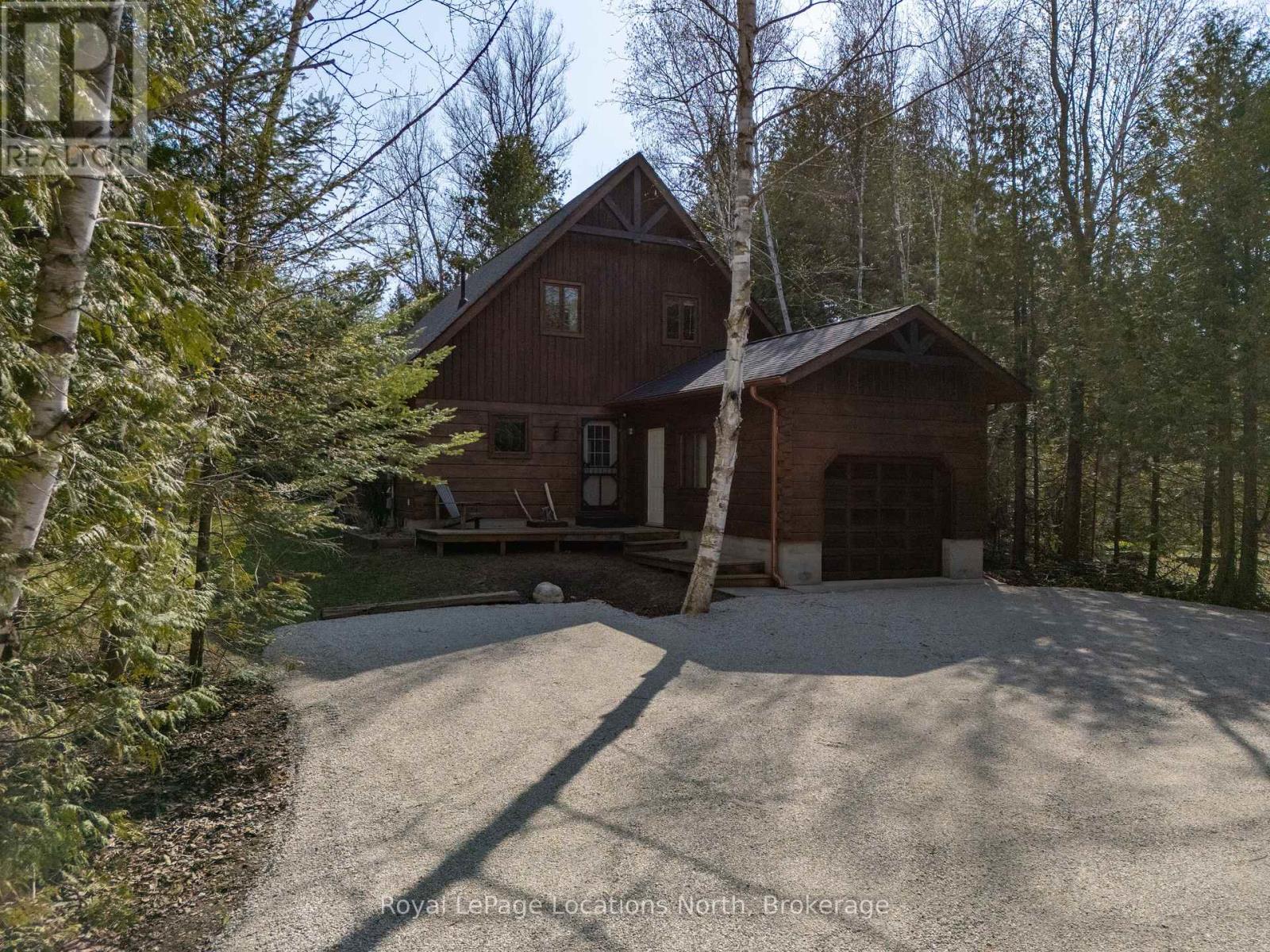 208554 26 Highway, Blue Mountains, Ontario  N0H 1J0 - Photo 44 - X12168426