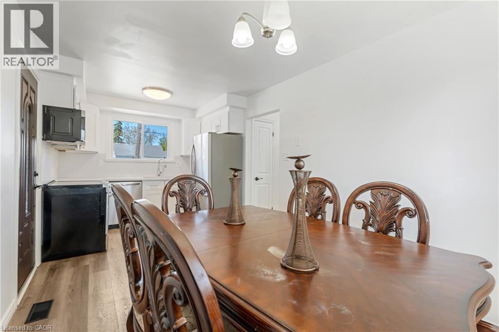 879 Upper Sherman Avenue, Hamilton, Ontario  L8V 3N2 - Photo 9 - 40776814