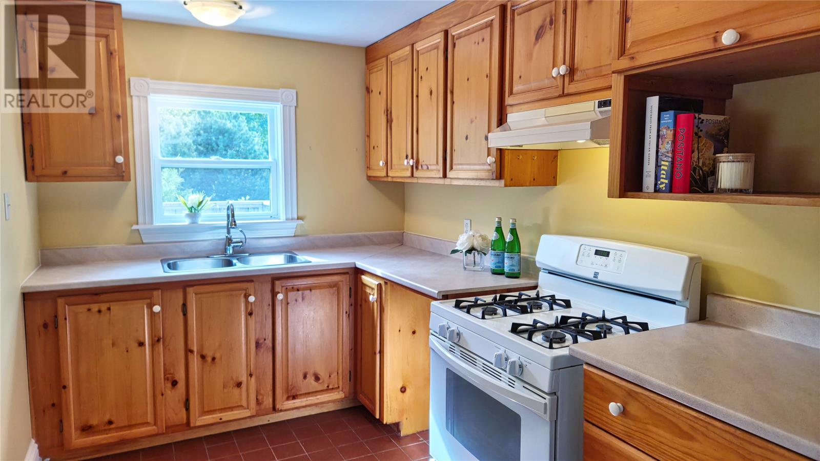 52-54 St Johns Road, Bay Bulls, Newfoundland & Labrador  A0A 1C0 - Photo 10 - 1290916