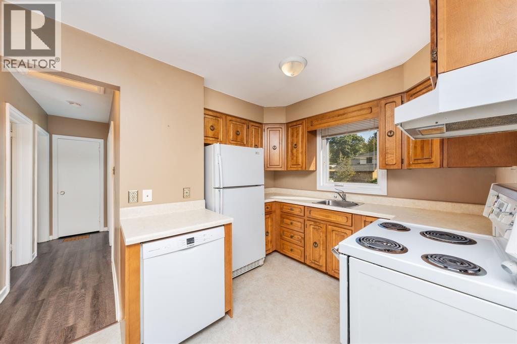 751 Kemsley Drive, Sarnia, Ontario  N7V 2M3 - Photo 19 - 25023039