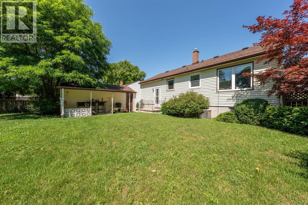 751 Kemsley Drive, Sarnia, Ontario  N7V 2M3 - Photo 12 - 25023039