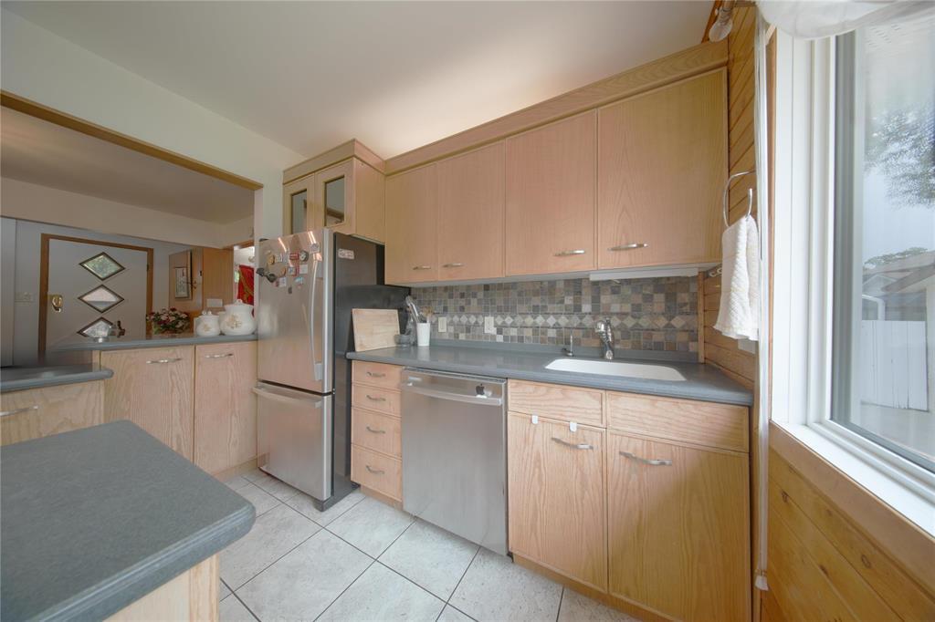 148 Arden Avenue, Winnipeg, Manitoba  R2M 2K3 - Photo 11 - 202525919