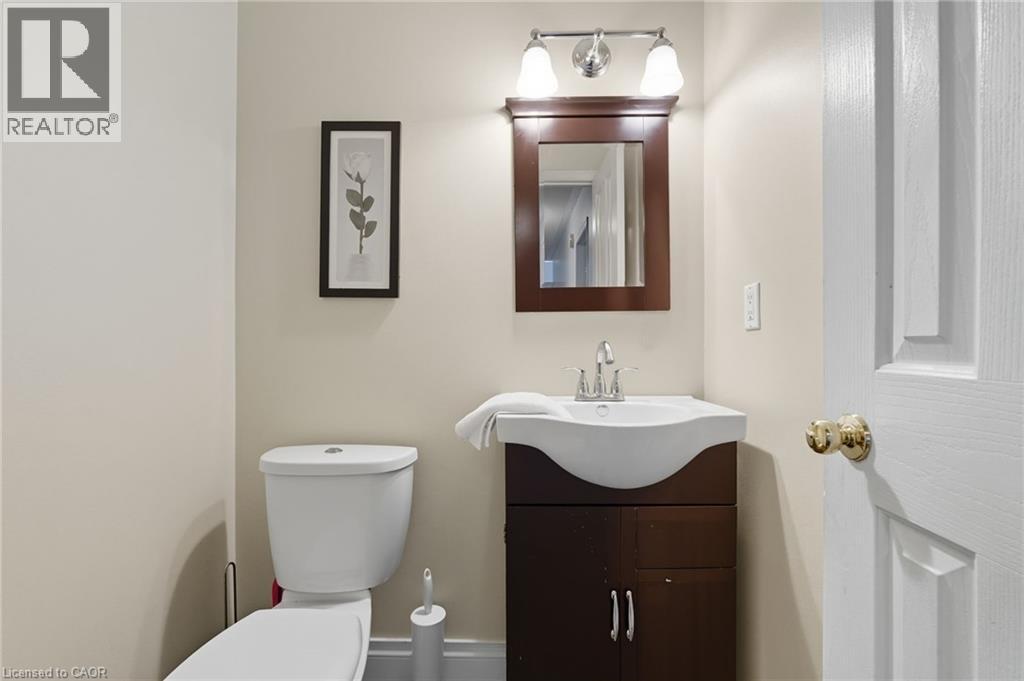 5 Chesapeake Drive, Waterdown, Ontario  L8B 0H7 - Photo 17 - 40768467