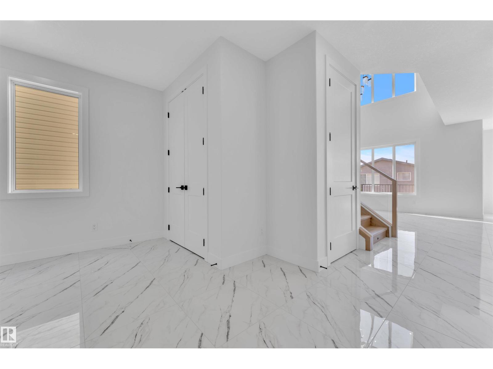 415 Pine Pt, Leduc, Alberta  T9E 1S7 - Photo 9 - E4460137
