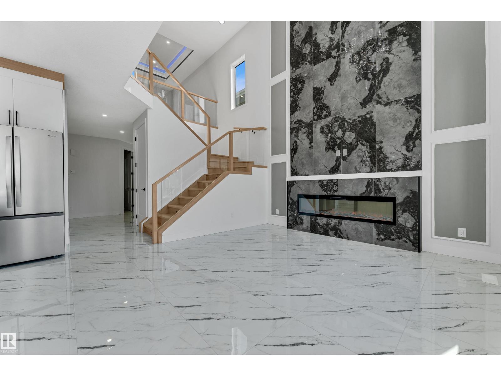 415 Pine Pt, Leduc, Alberta  T9E 1S7 - Photo 19 - E4460137