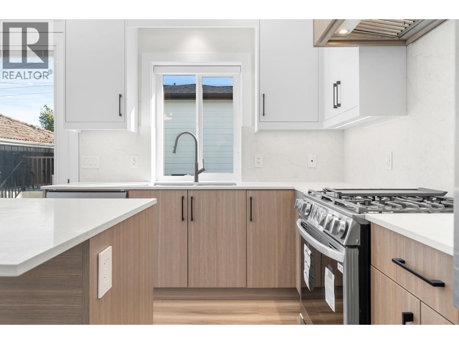 4318 Nanaimo Street, Vancouver, British Columbia  V5N 5J1 - Photo 15 - R3055330
