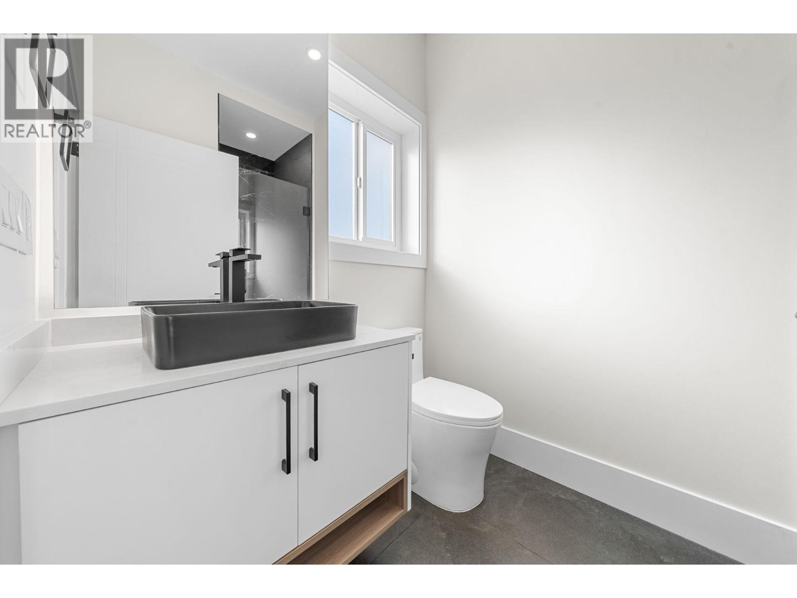 4318 Nanaimo Street, Vancouver, British Columbia  V5N 5J1 - Photo 33 - R3055330