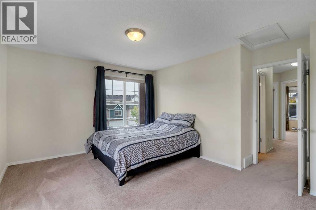 117 Mckenzie Towne Gate Se, Calgary, Alberta  T2Z 4G2 - Photo 25 - A2257600
