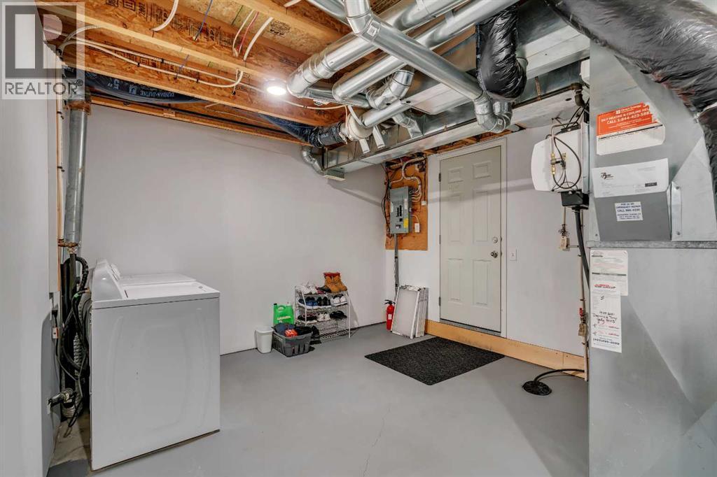 117 Mckenzie Towne Gate Se, Calgary, Alberta  T2Z 4G2 - Photo 33 - A2257600