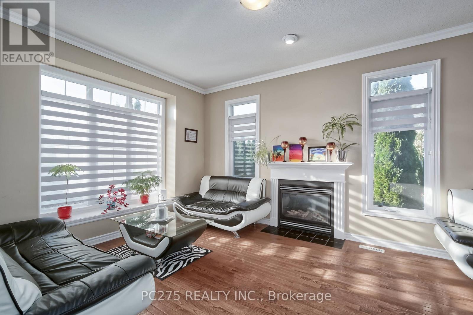 2392 Asima Drive, London South, Ontario  N6M 0B3 - Photo 11 - X12447350