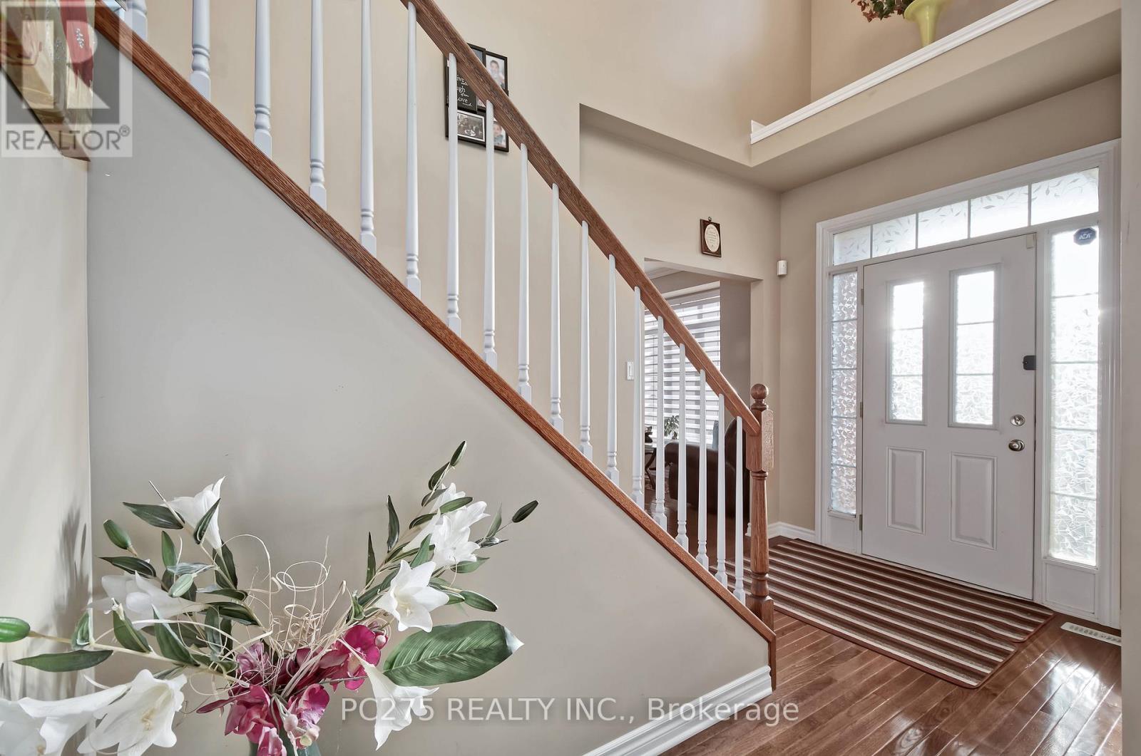 2392 Asima Drive, London South, Ontario  N6M 0B3 - Photo 6 - X12447350