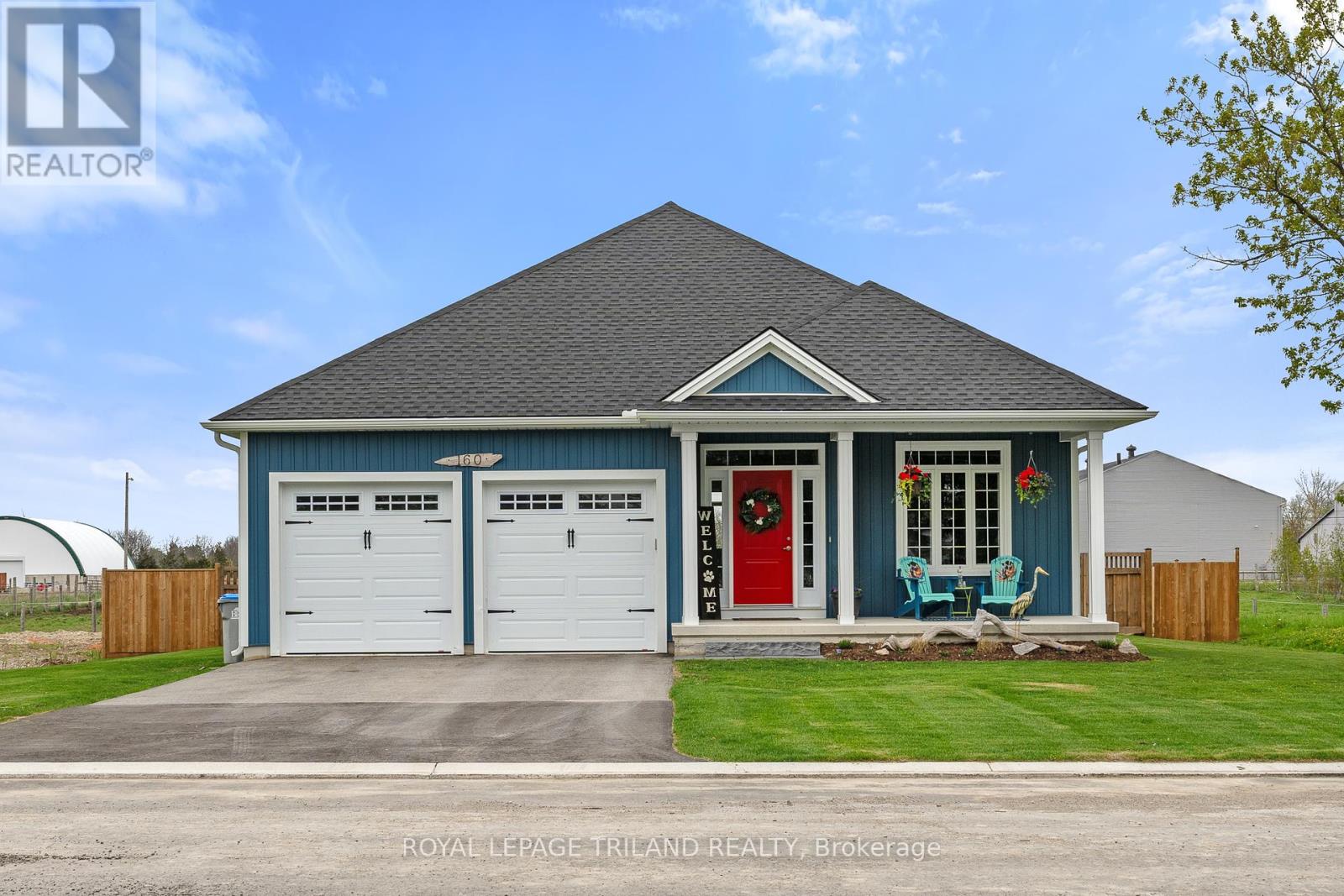 160 ELIZABETH STREET, Lambton Shores, Ontario