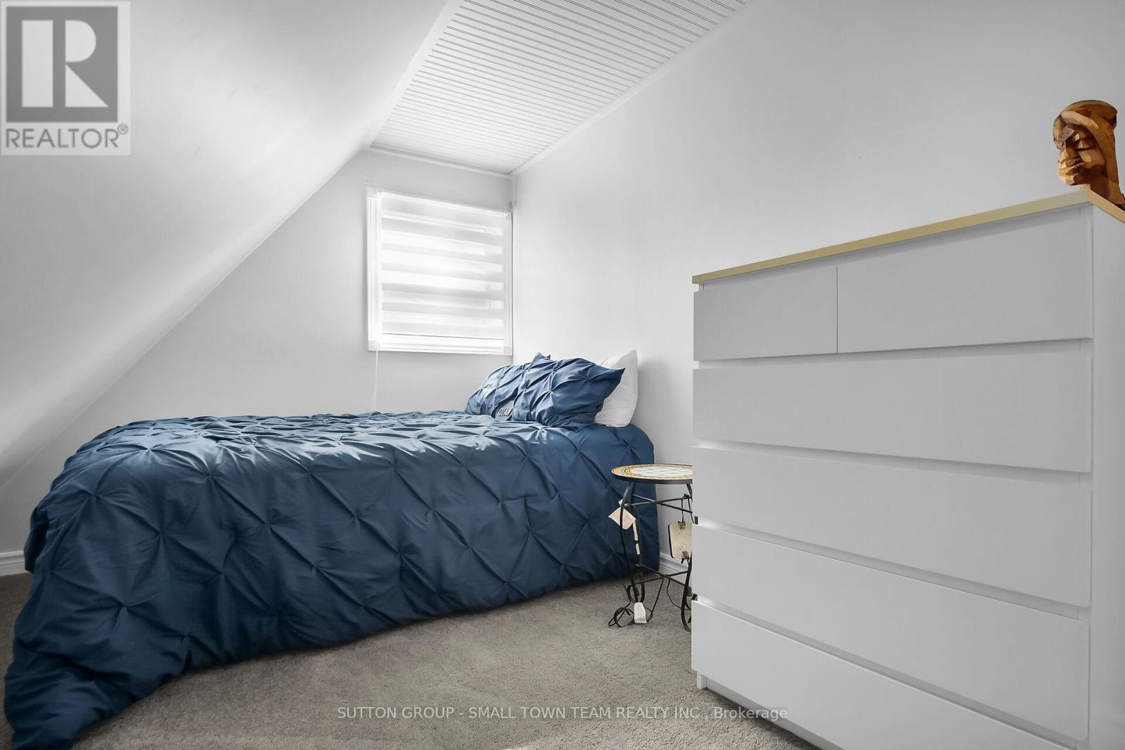 71236 Sandra Street, Bluewater, Ontario  N0M 1N0 - Photo 22 - X12447464