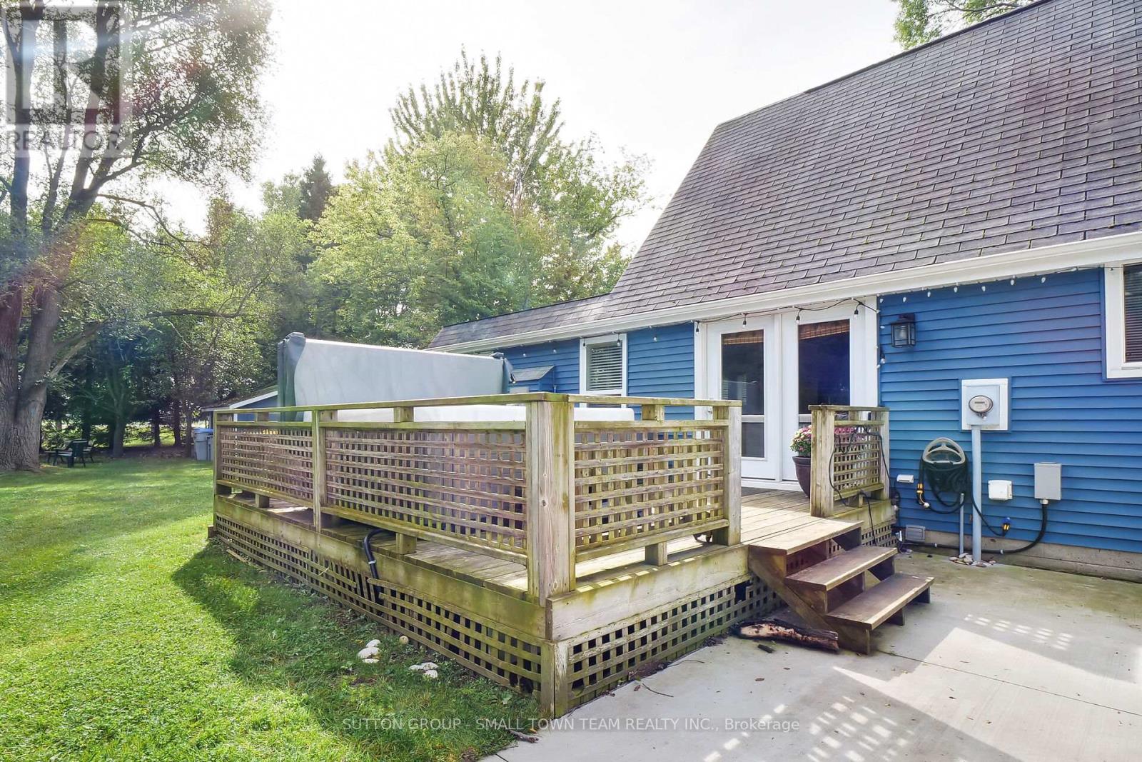 71236 Sandra Street, Bluewater, Ontario  N0M 1N0 - Photo 31 - X12447464