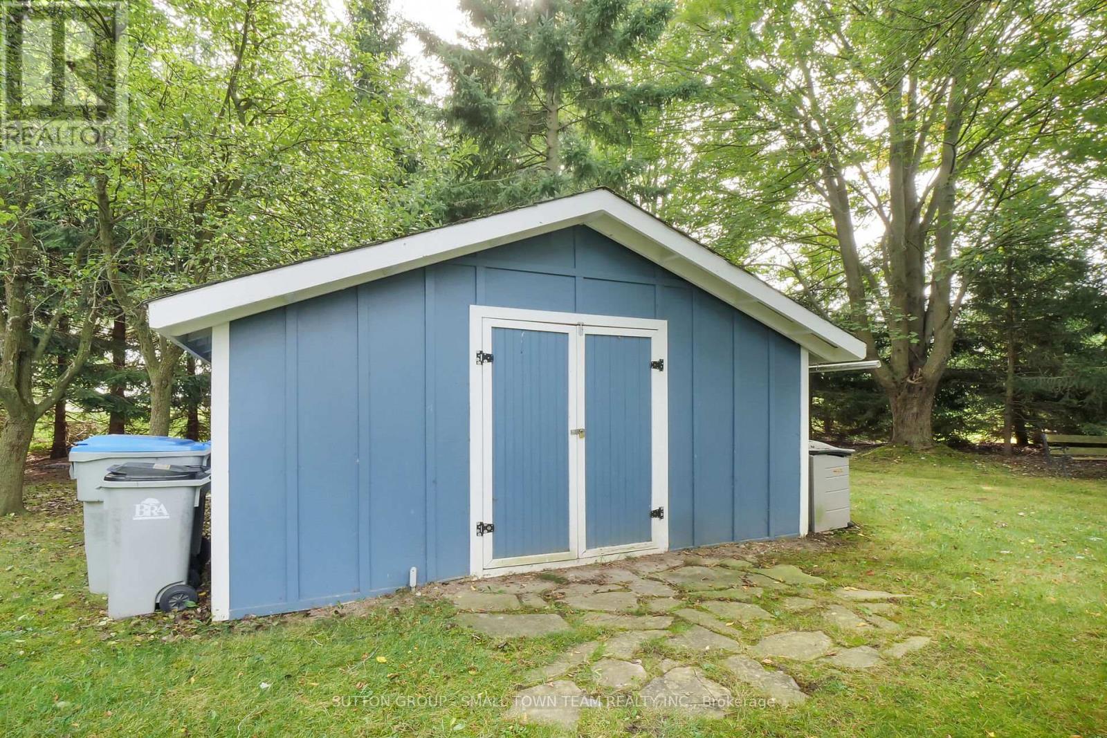 71236 Sandra Street, Bluewater, Ontario  N0M 1N0 - Photo 35 - X12447464