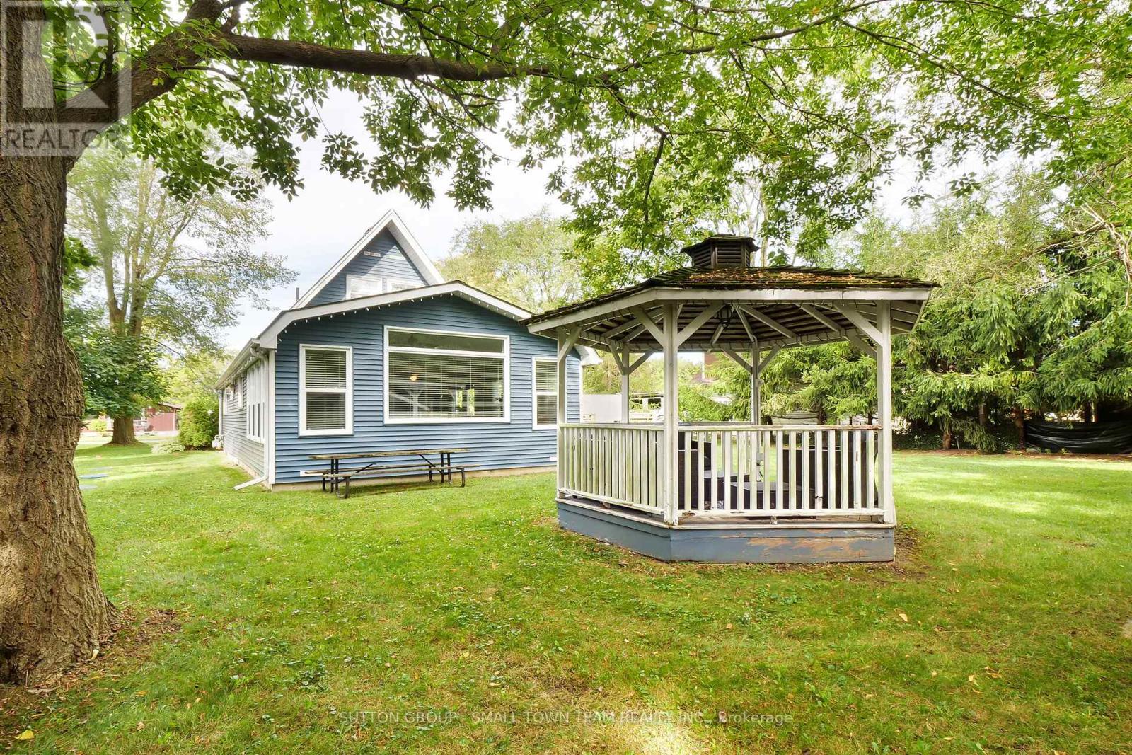 71236 Sandra Street, Bluewater, Ontario  N0M 1N0 - Photo 39 - X12447464