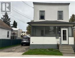 121 Court St S, Thunder Bay, Ontario