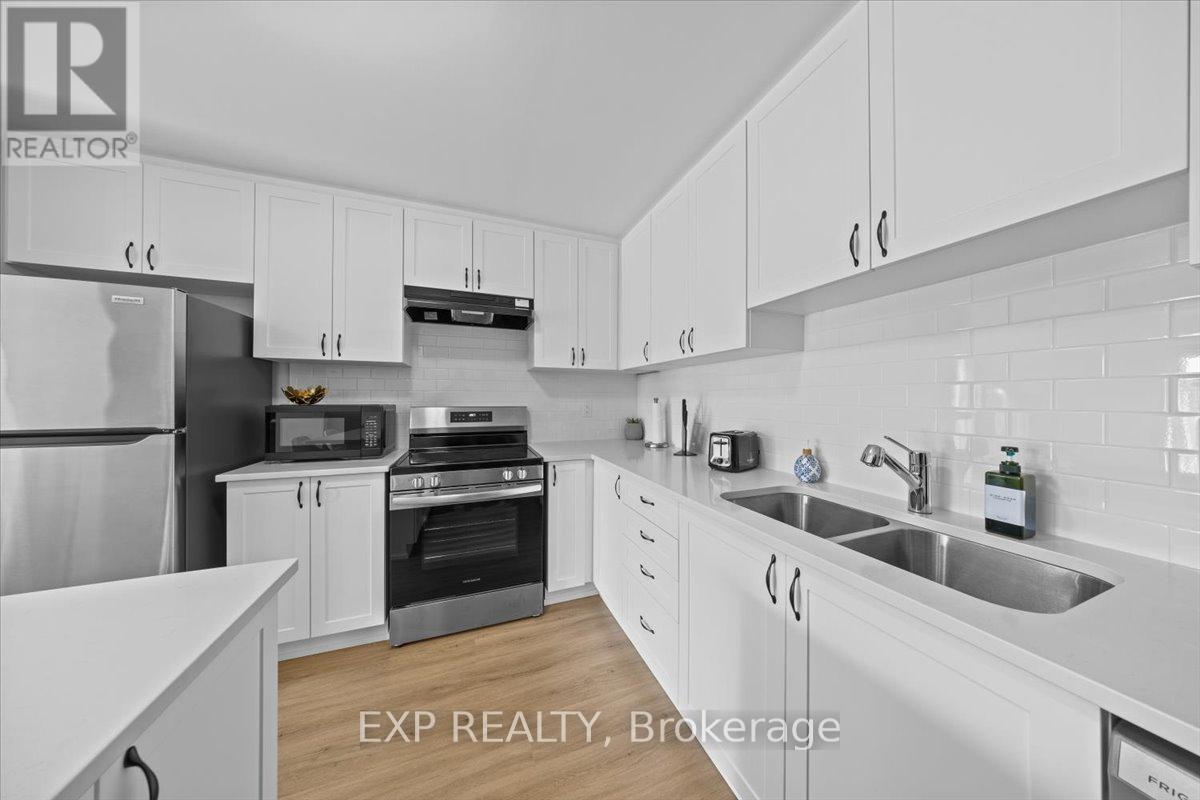 561 Entourage Private, Ottawa, Ontario  K4A 5S7 - Photo 15 - X12447374