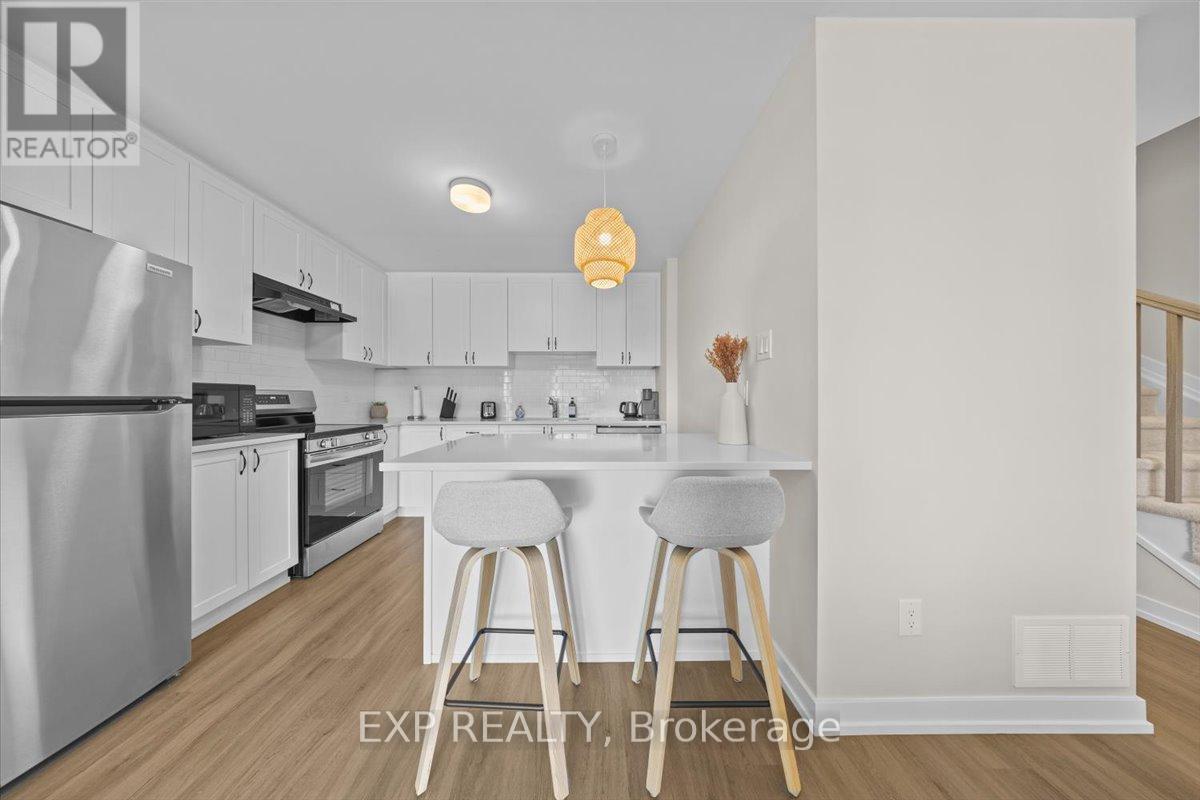 561 Entourage Private, Ottawa, Ontario  K4A 5S7 - Photo 8 - X12447374