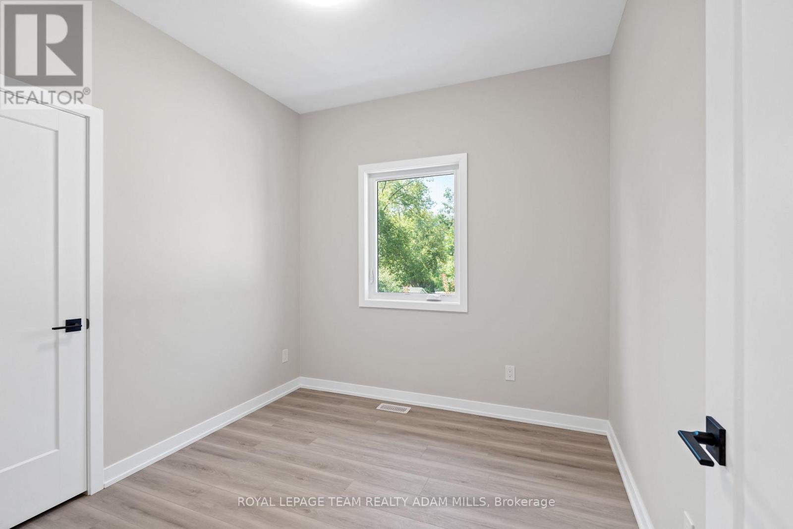 A - 306 Lanark Avenue, Ottawa, Ontario  K1Z 6R5 - Photo 23 - X12447383