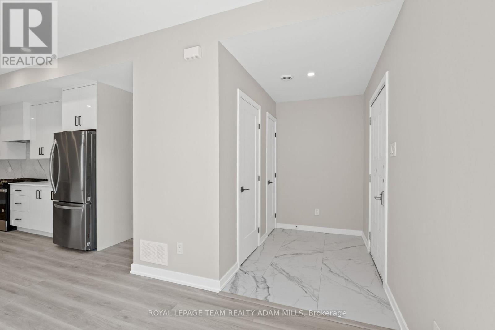 A - 306 Lanark Avenue, Ottawa, Ontario  K1Z 6R5 - Photo 3 - X12447383