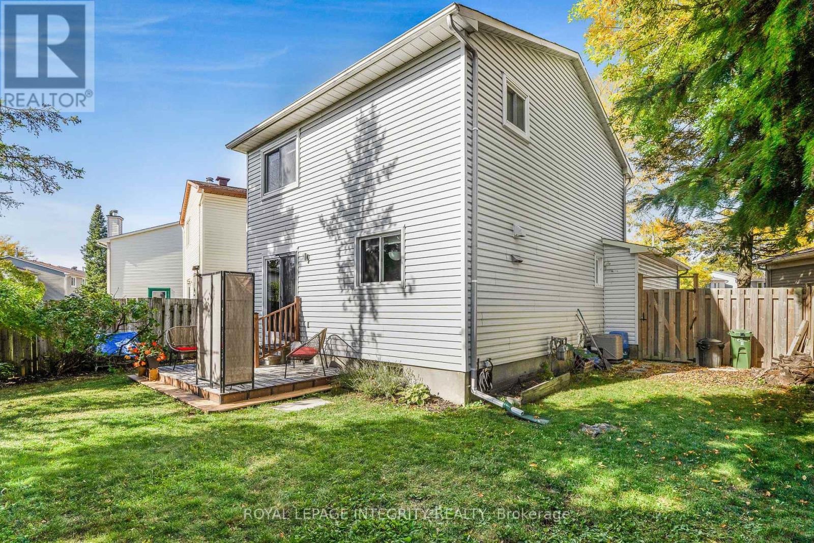 1454 Deavy Way, Ottawa, Ontario  K1E 2W8 - Photo 30 - X12447396