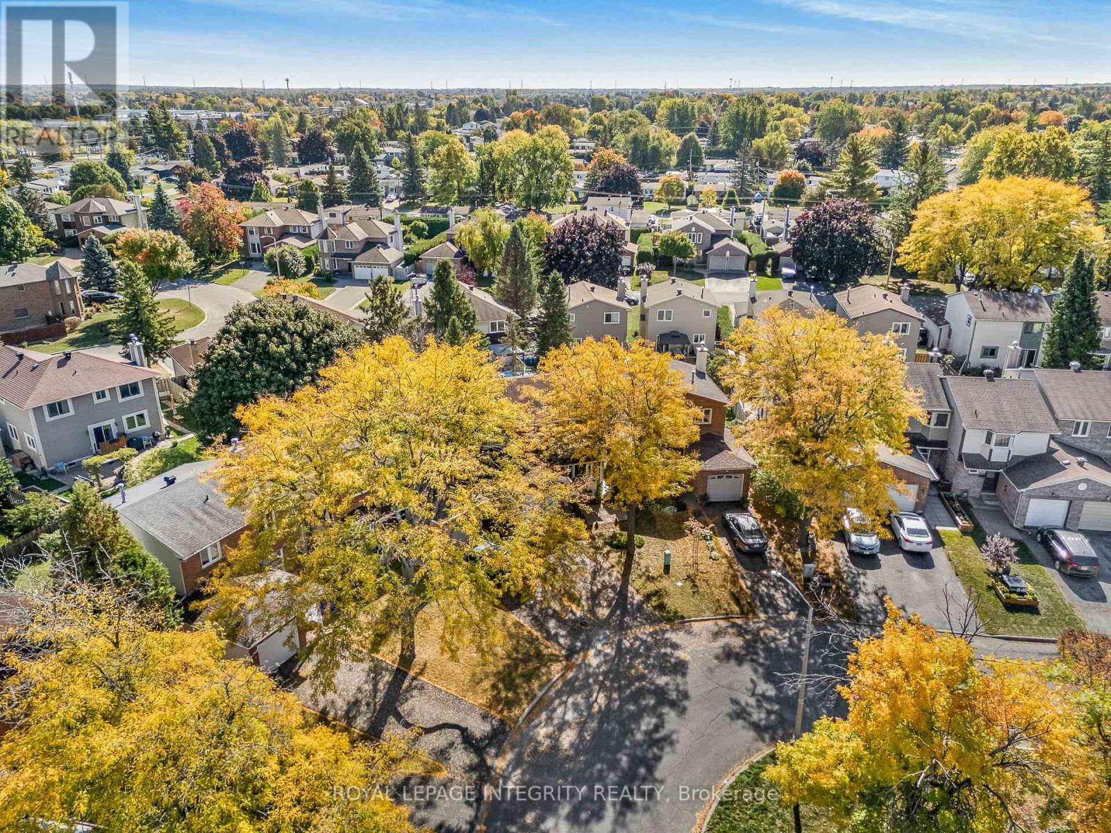1454 Deavy Way, Ottawa, Ontario  K1E 2W8 - Photo 33 - X12447396