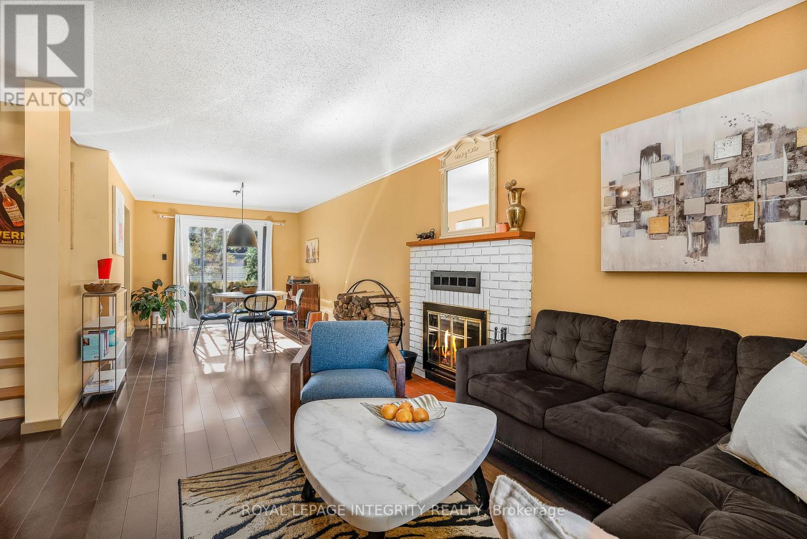 1454 Deavy Way, Ottawa, Ontario  K1E 2W8 - Photo 6 - X12447396