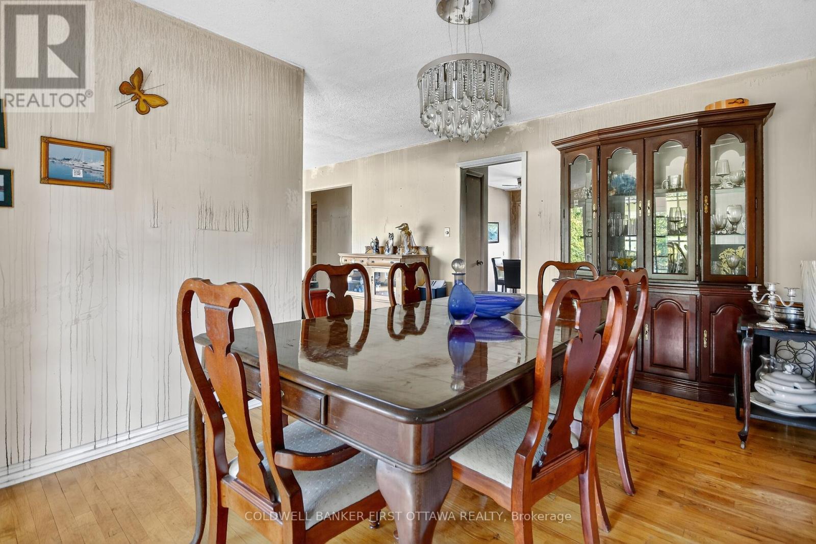 5228 Mclean Crescent, Ottawa, Ontario  K4M 1G2 - Photo 8 - X12447404