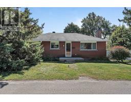 890 BERMUDA AVENUE, Ottawa, Ontario