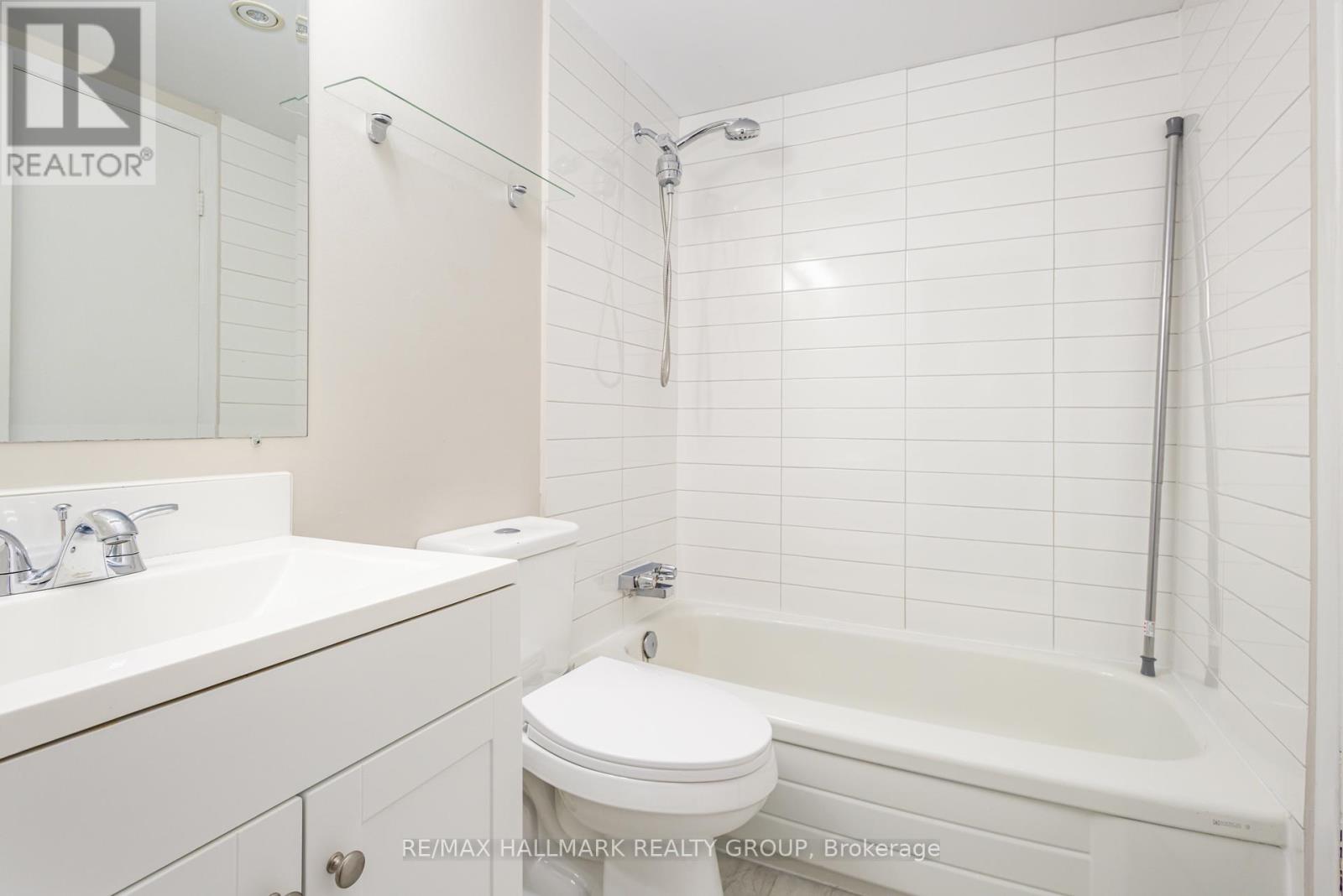 C - 205 Woodfield Drive, Ottawa, Ontario  K2G 4P2 - Photo 15 - X12447466