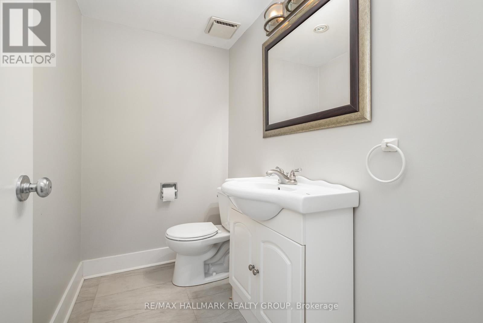 C - 205 Woodfield Drive, Ottawa, Ontario  K2G 4P2 - Photo 21 - X12447466