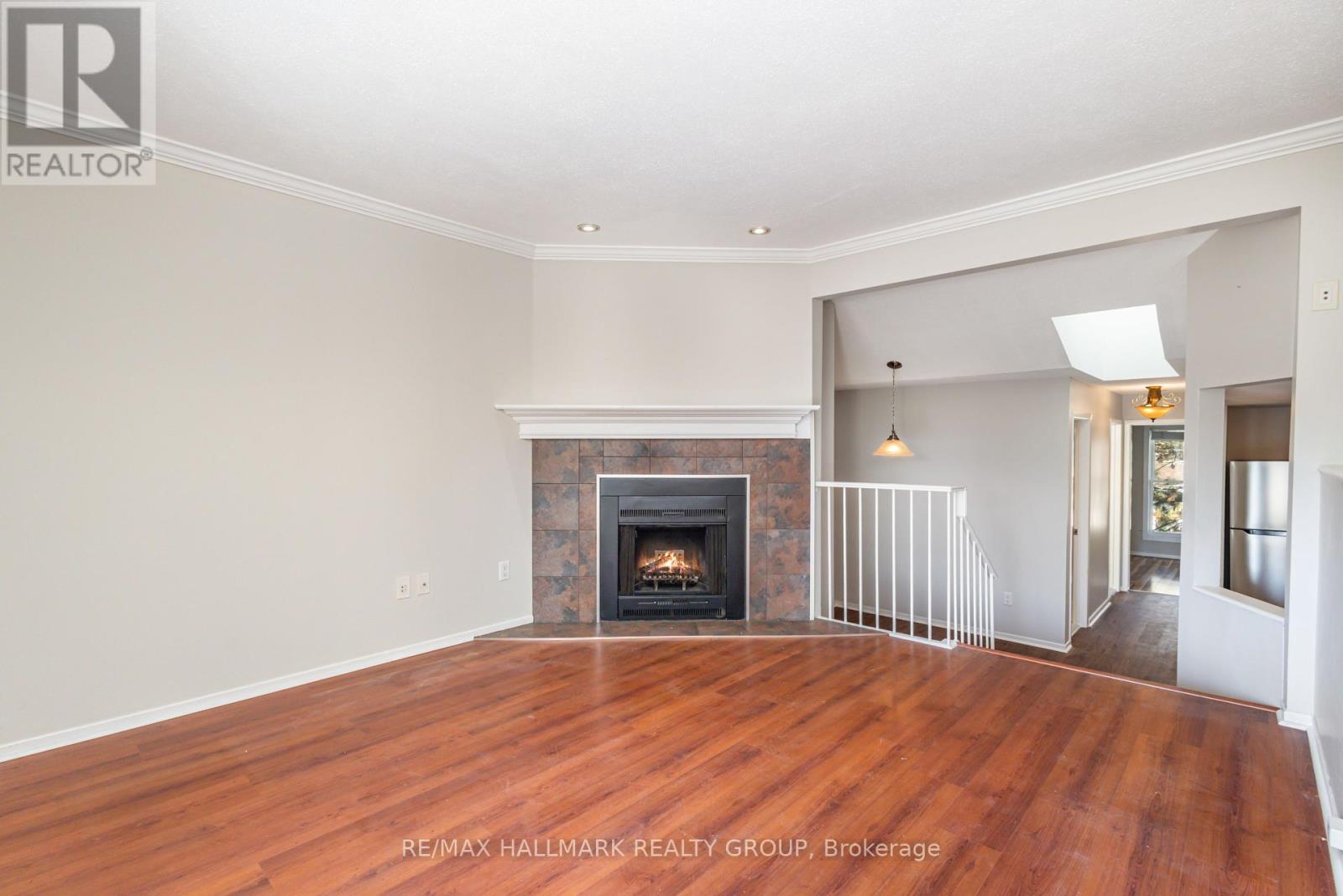 C - 205 Woodfield Drive, Ottawa, Ontario  K2G 4P2 - Photo 4 - X12447466