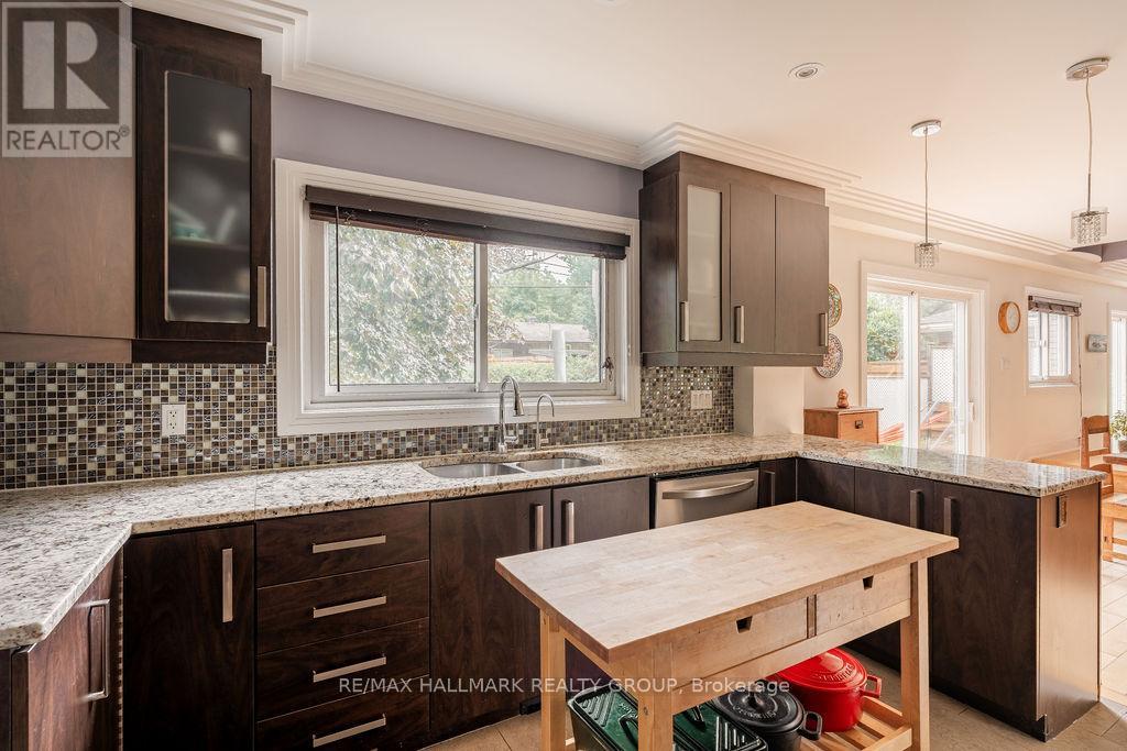 960 Elsett Drive, Ottawa, Ontario  K1G 2S9 - Photo 17 - X12447477