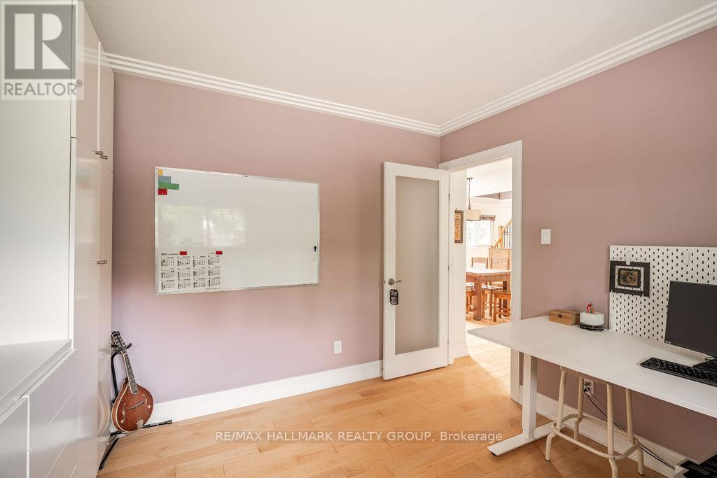 960 Elsett Drive, Ottawa, Ontario  K1G 2S9 - Photo 19 - X12447477