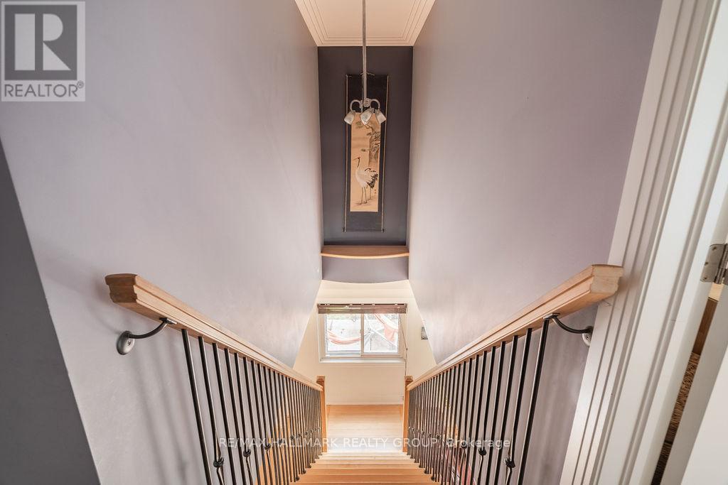 960 Elsett Drive, Ottawa, Ontario  K1G 2S9 - Photo 21 - X12447477