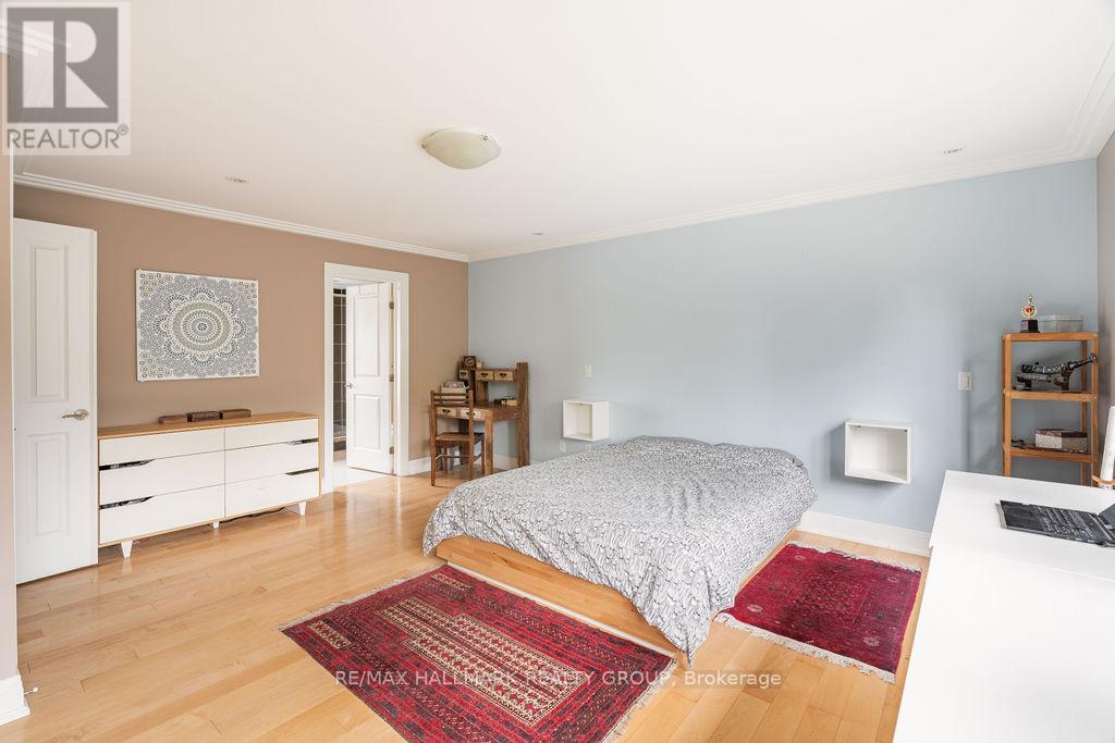 960 Elsett Drive, Ottawa, Ontario  K1G 2S9 - Photo 23 - X12447477